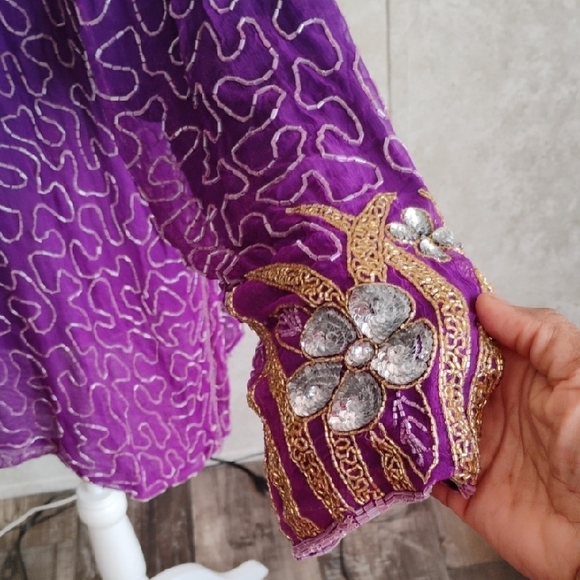 Elegant Purple and Gold Embellished Blouse - Picture 10 of 10